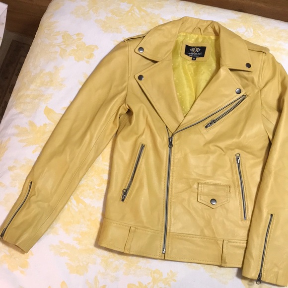 Yellow Genuine Leather Classic Motorcycle Jacket - Picture 2 of 3